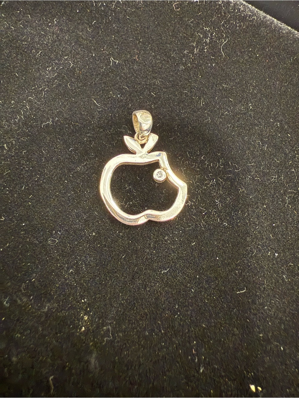 925 Sterling Silver Apple Outline Pendant with Clear Stone Accent